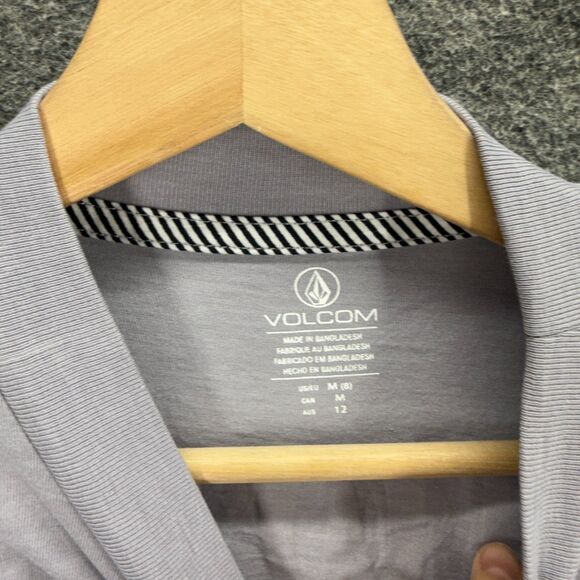 New Volcom Cropped T-Shirt Women M Medium Gray Crew Neck Short Sleeve Casual - Picture 3 of 5